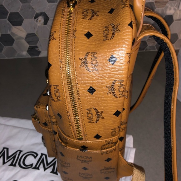 MCM small stark stud backpack - Picture 3 of 12